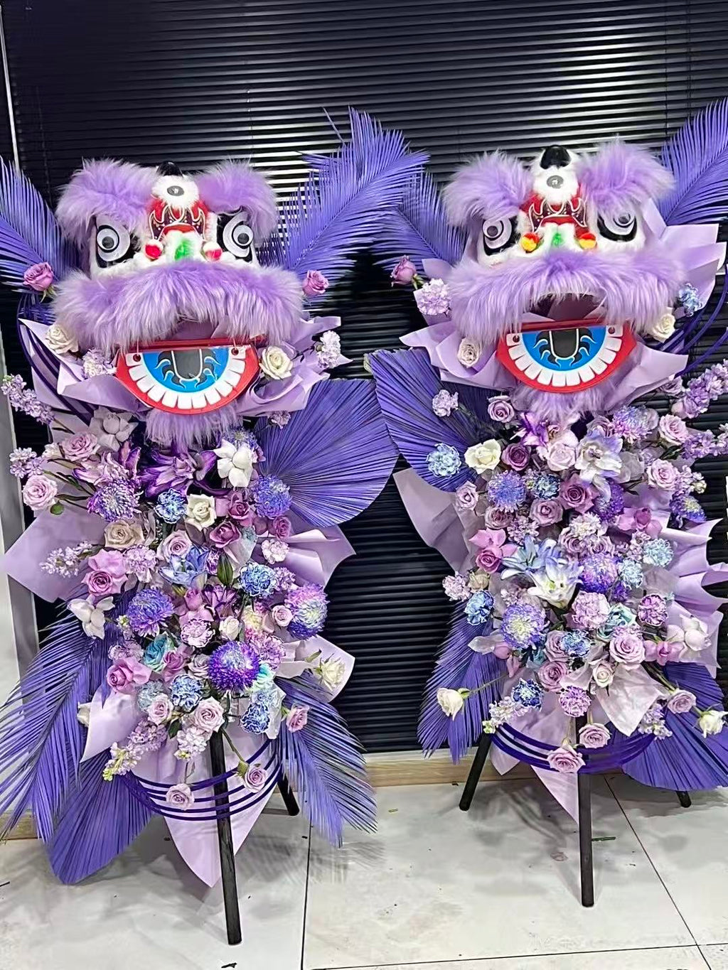 Lavender Majesty Lion Pair