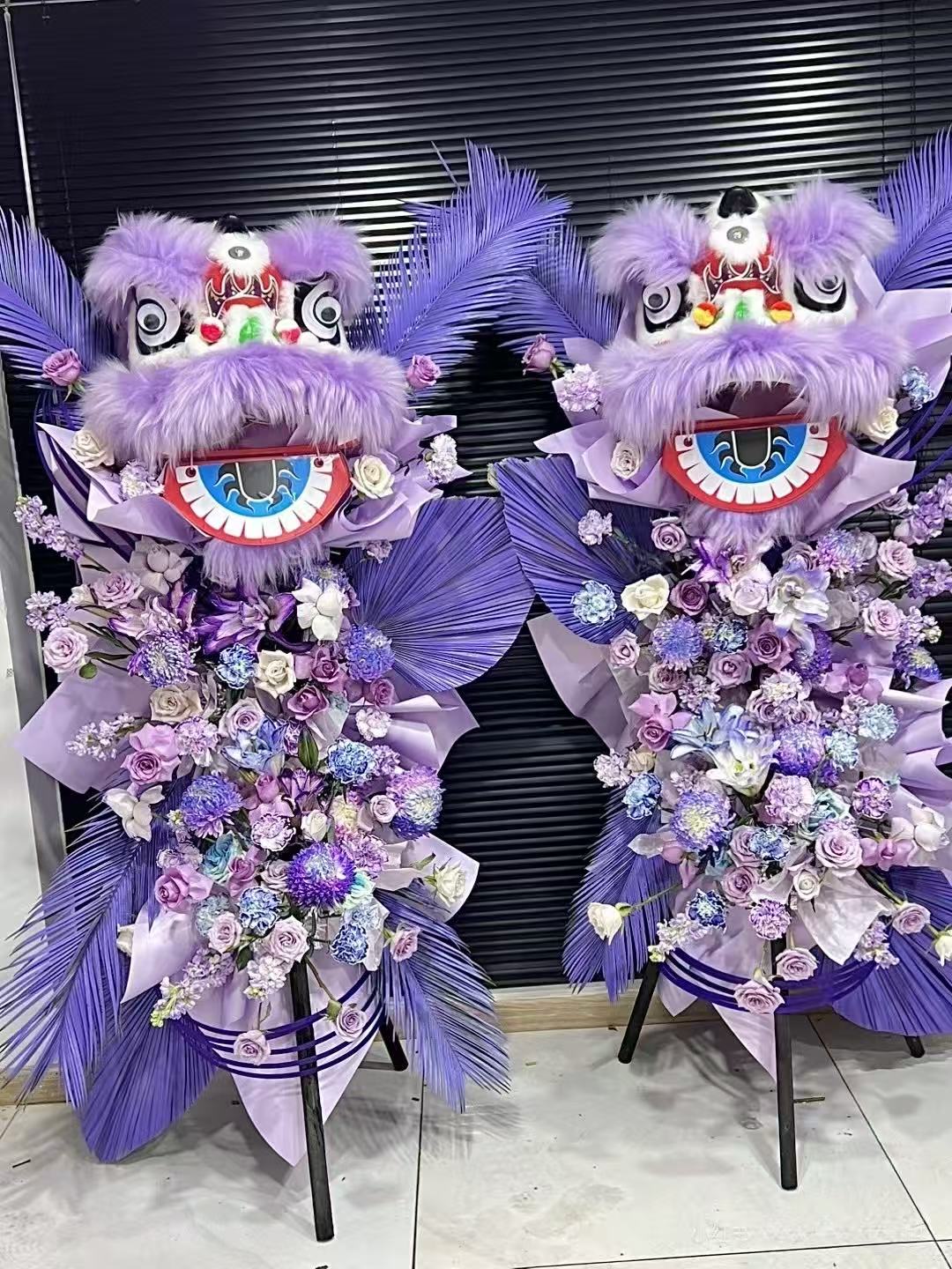 Lavender Majesty Lion Pair
