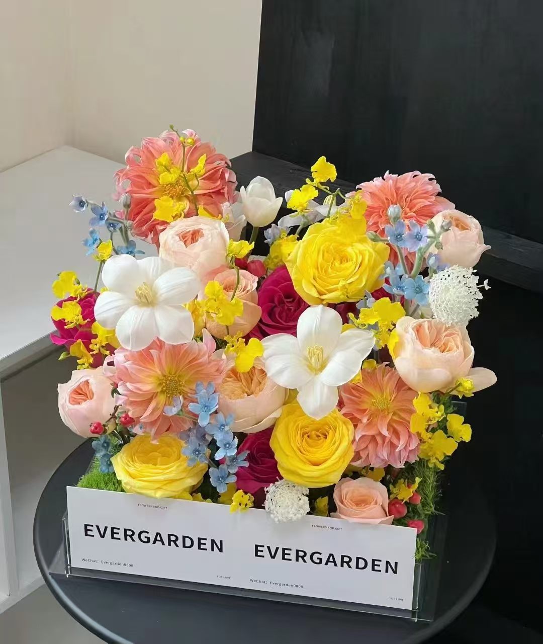 Korea Style Sunshine Bloom Box
