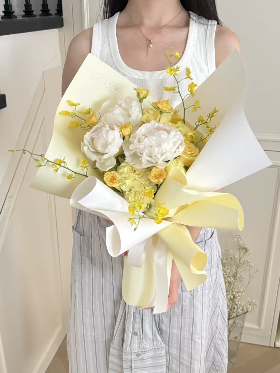 Golden Peony Glow