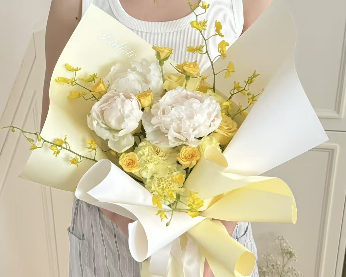 Golden Peony Glow