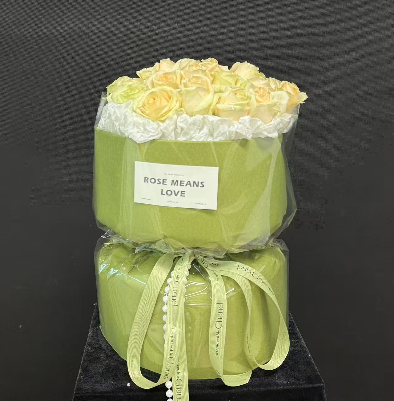 Chanel Style Lime Rosé
