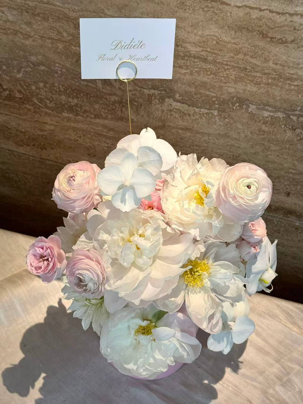 Rosé Poetry Arrangement