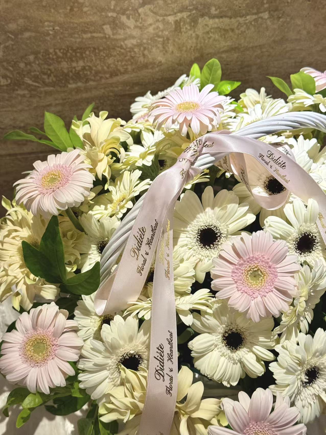 Blush Daisy Garden Basket