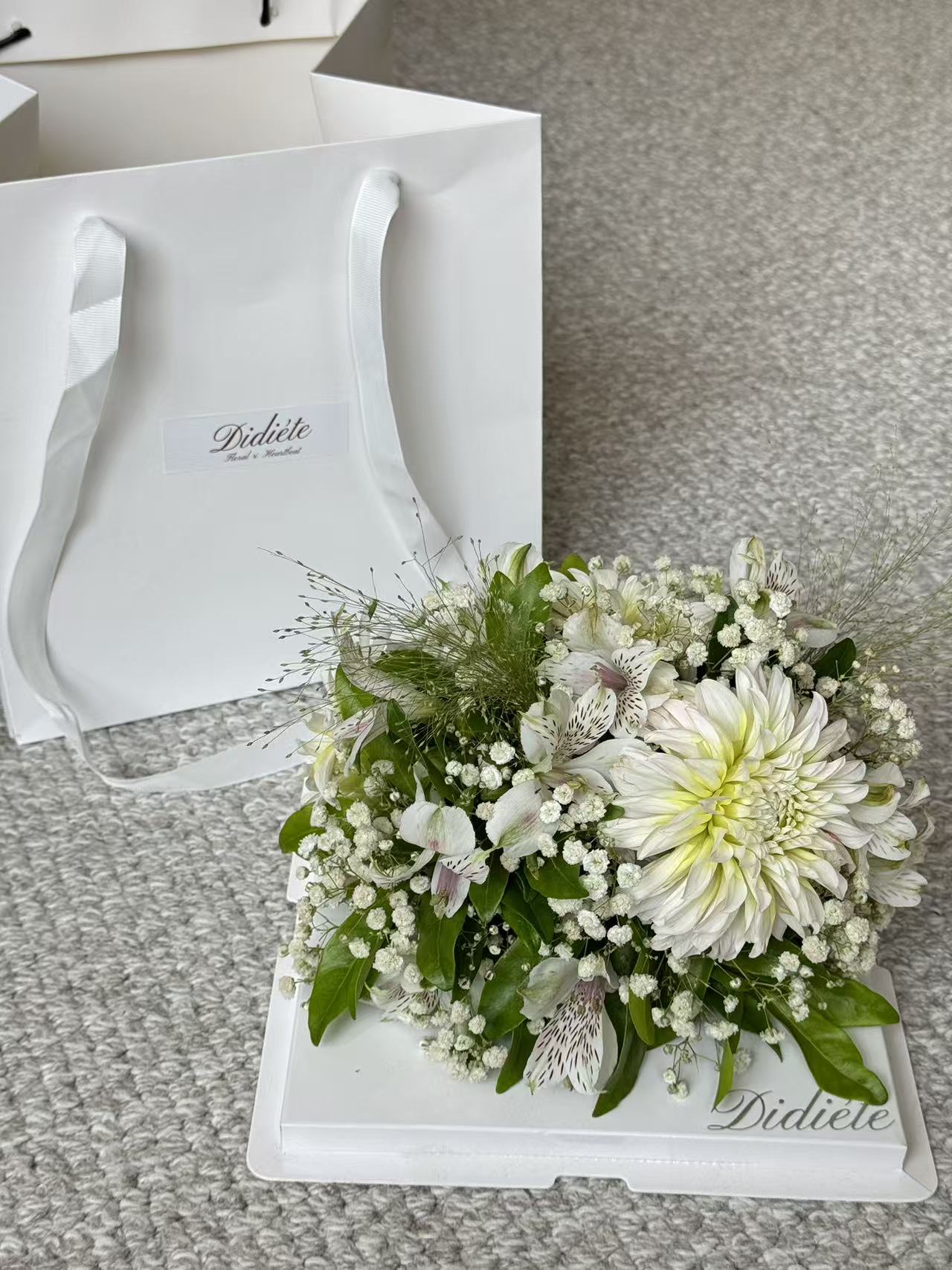 Snowlight Bloom Box