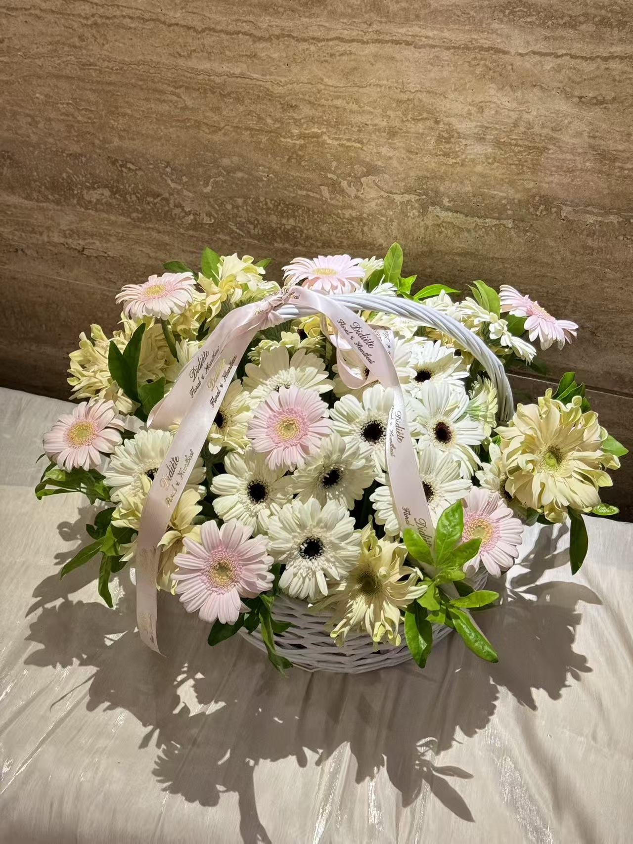 Blush Daisy Garden Basket