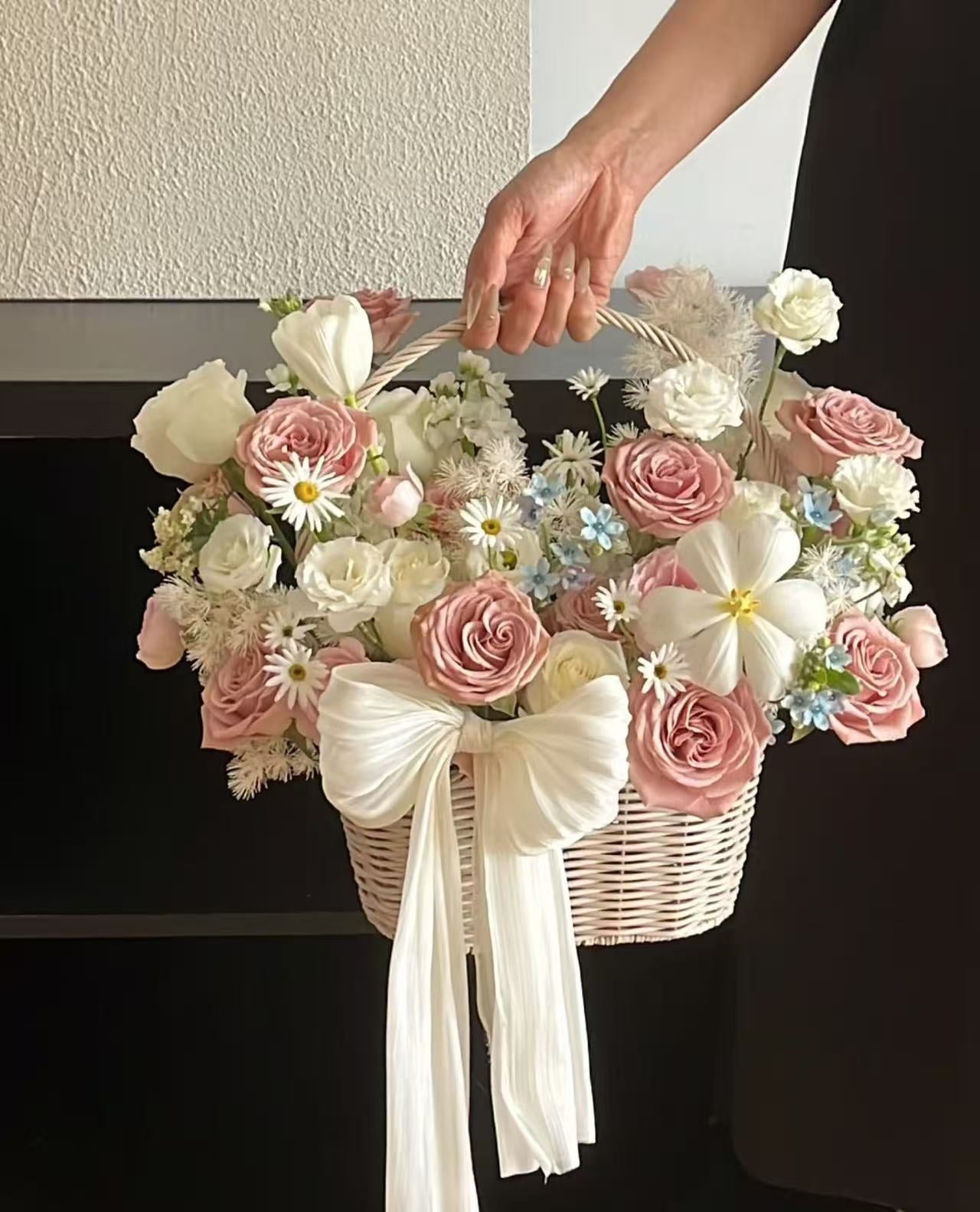 Korea Style Rosy Basket